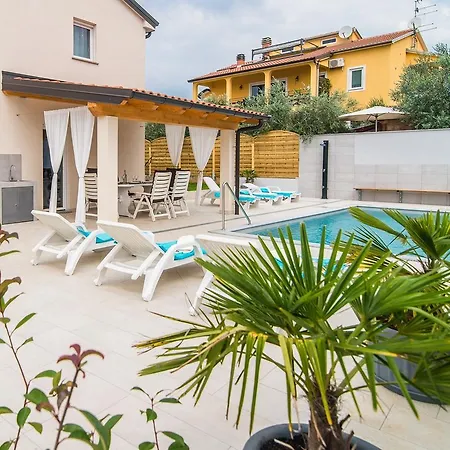 Villa Silver Cittanova Novigrad Istria